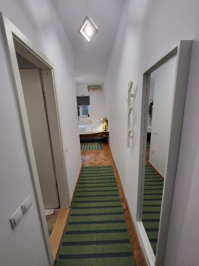 Cozy Old Town Apartments - Lipscani Βουκουρέστι Εξωτερικό φωτογραφία